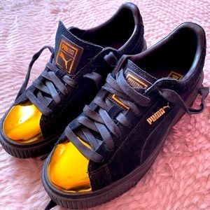 Puma sneakers